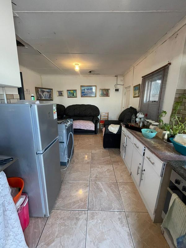 2 Bedroom Property for Sale in Delft Western Cape